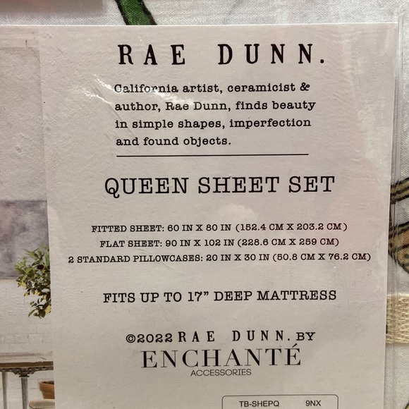 Rae Dunn MERRY EVERYTHING Queen Sheet Set - Picture 3 of 4